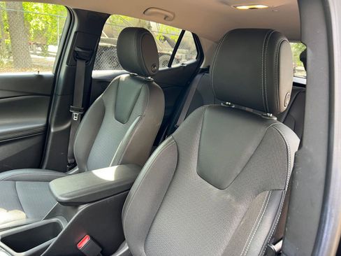 Used 2025 Buick Encore GX Preferred image 32