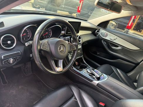 Used 2015 Mercedes-Benz C 300 4MATIC Sedan image 9