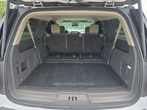 Used 2021 Ford Expedition Max Limited image 14