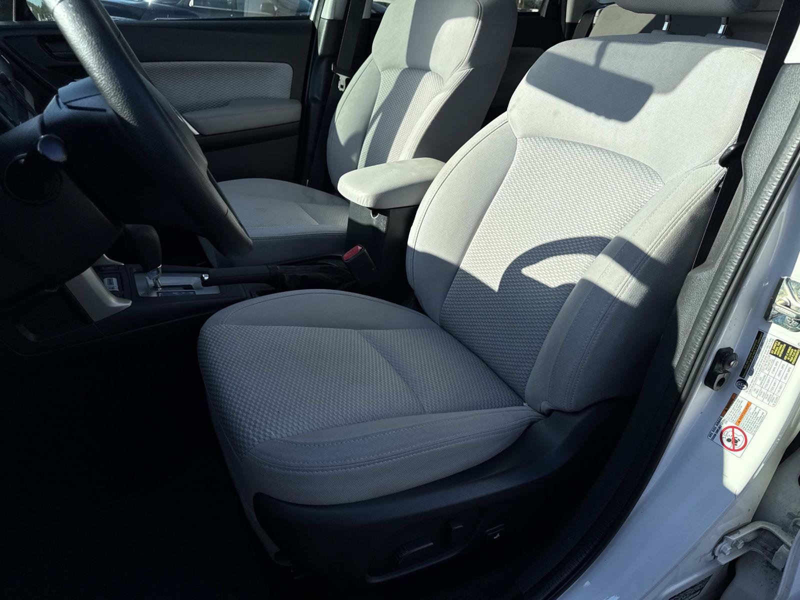 Used 2017 Subaru Forester 2.5i Premium w/ All-Weather Package AWD/4WD image 27