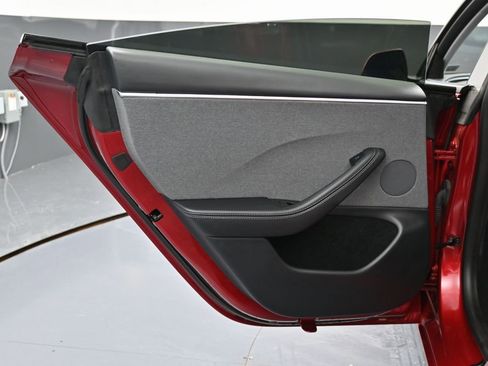 Used 2024 Tesla Model 3 Standard Range image 44