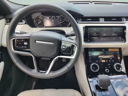 Used 2023 Land Rover Range Rover Velar R-Dynamic S image 10