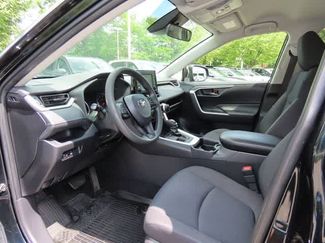 Used 2019 Toyota RAV4 LE w/ All Weather Liner Package AWD/4WD video 2