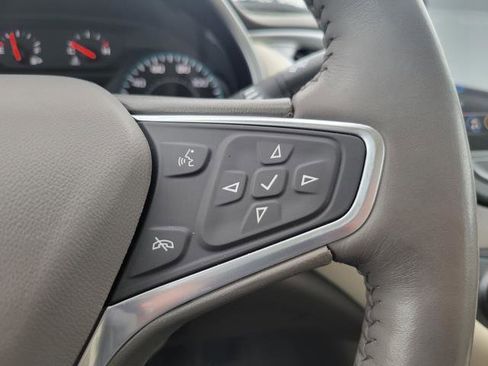 Used 2022 Chevrolet Malibu LT w/ Leather Package image 14