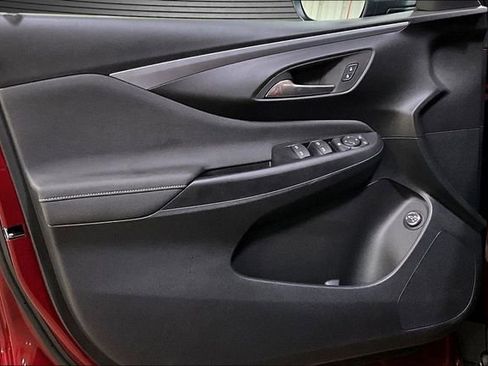 Certified 2025 Buick Envista Preferred w/ Convenience I Package image 19