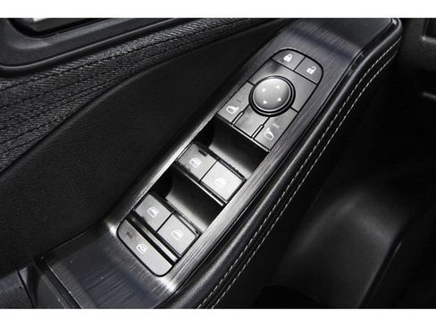 Used 2023 Nissan Rogue SV image 22