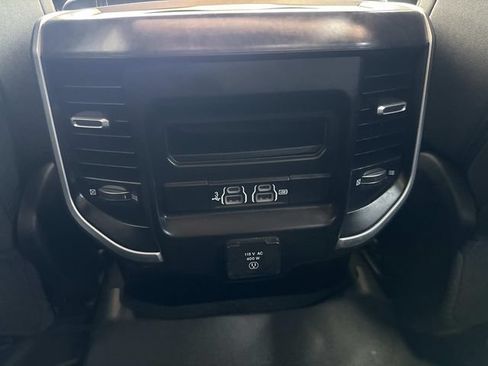 Used 2020 RAM 1500 Big Horn AWD/4WD image 29