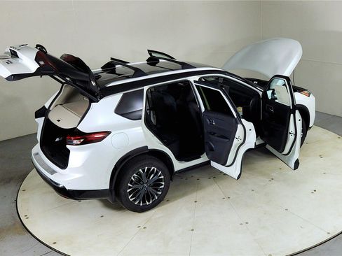 New 2026 Nissan Rogue Platinum w/ Platinum Premium Package image 24