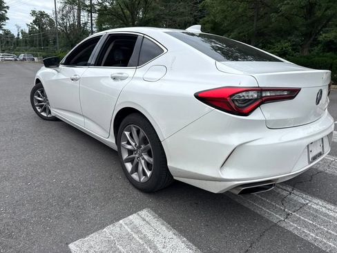 Used 2023 Acura TLX FWD image 5