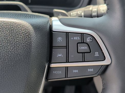 Certified 2025 Toyota Grand Highlander AWD image 25