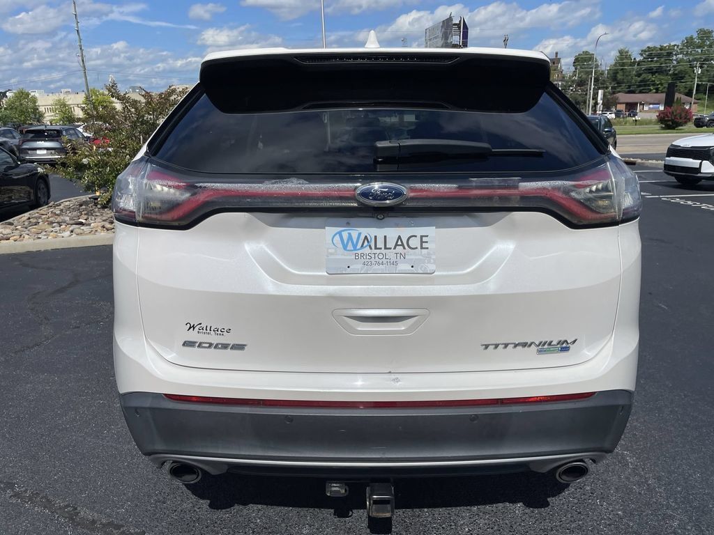 Used 2017 Ford Edge Titanium w/ Equipment Group 301A AWD/4WD image 5