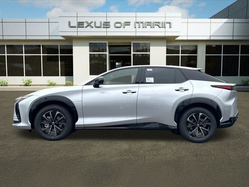 New 2026 Lexus RZ 350e 2WD image 2