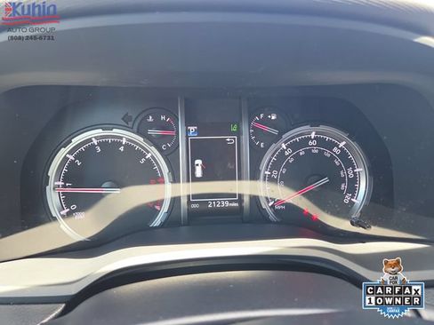 Used 2023 Toyota 4Runner TRD Off-Road Premium AWD/4WD image 15