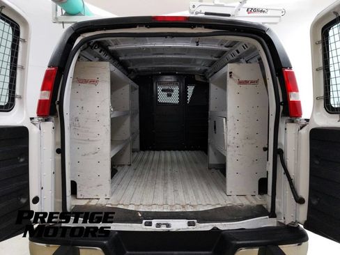 Used 2020 GMC Savana 2500 w/ Driver Convenience Package RWD image 29