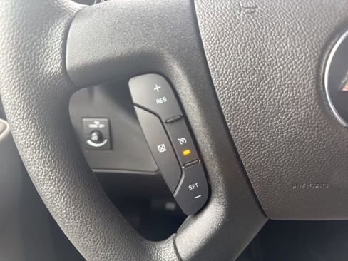 New 2025 Chevrolet Express 3500 Work Van w/ Power Convenience Package image 10