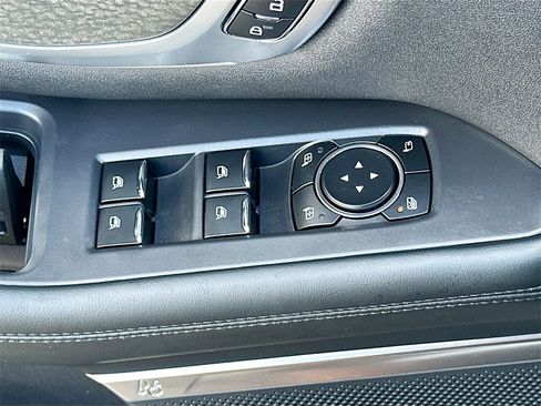 Used 2025 Ford Expedition Tremor image 18