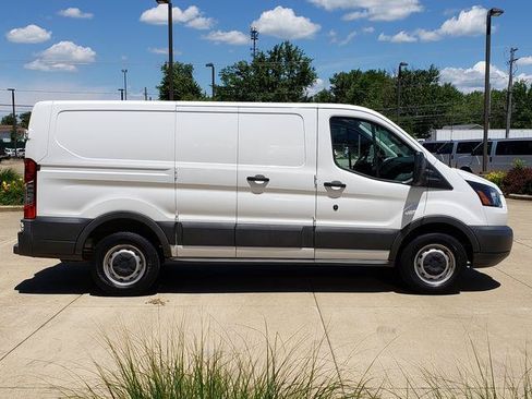 Used 2016 Ford Transit 150 130 Low Roof RWD image 7