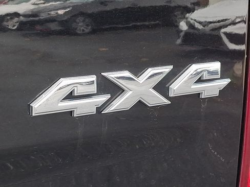 Used 2024 RAM 1500 Classic SLT AWD/4WD image 31