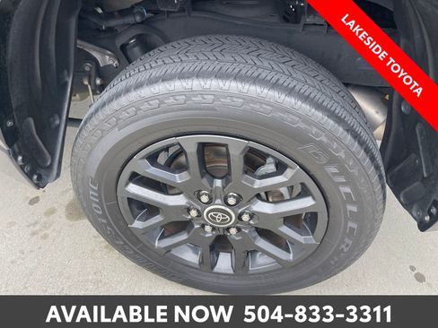 Used 2023 Toyota Tundra Platinum AWD/4WD image 12