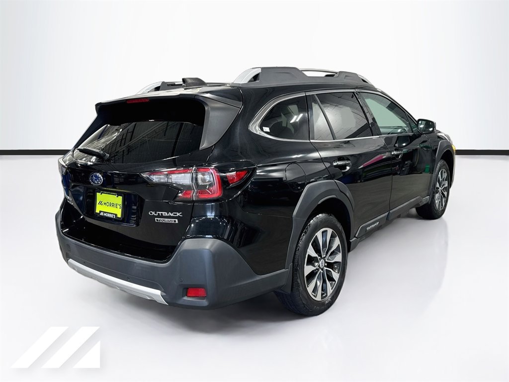 Used 2023 Subaru Outback Touring AWD/4WD image 5