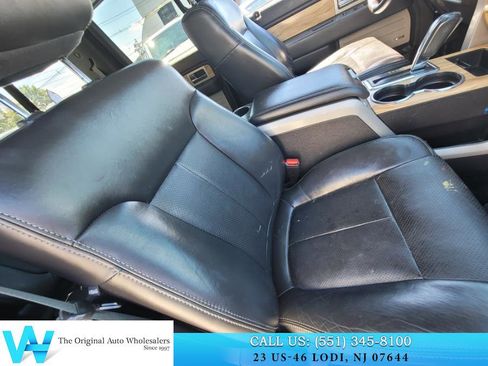 Used 2011 Ford F150 Lariat w/ Lariat Chrome Pkg image 16