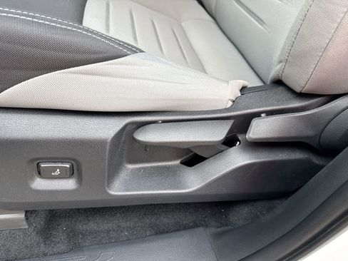 Used 2024 Toyota Tacoma TRD Sport image 14