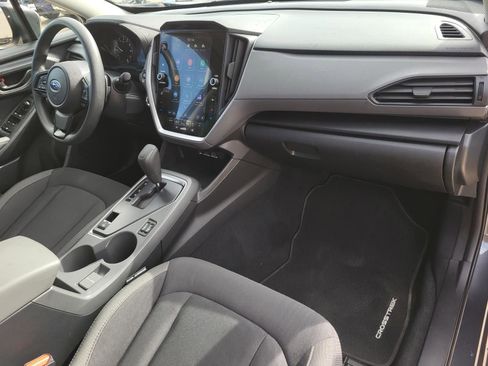 Certified 2025 Subaru Crosstrek 2.0i Premium image 7