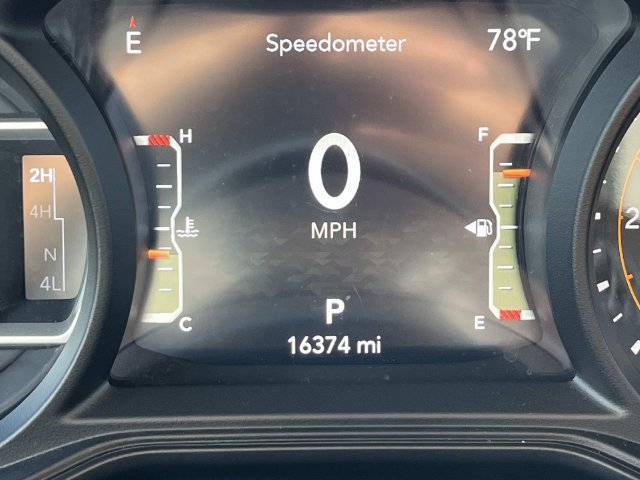 Certified 2026 Jeep Gladiator Mojave AWD/4WD image 36