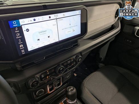 Used 2024 Jeep Wrangler Sahara image 11