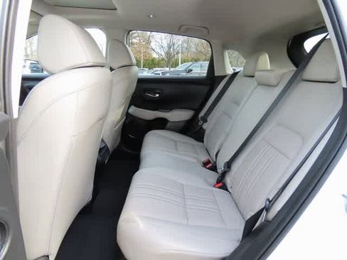 Used 2023 Honda HR-V EX-L image 13