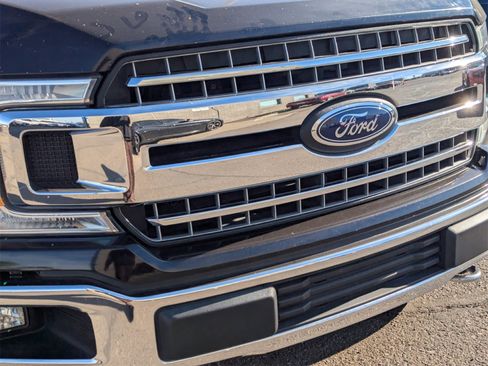 Used 2019 Ford F150 XLT w/ Equipment Group 302A Luxury image 4