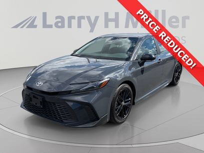 Used 2025 Toyota Camry SE