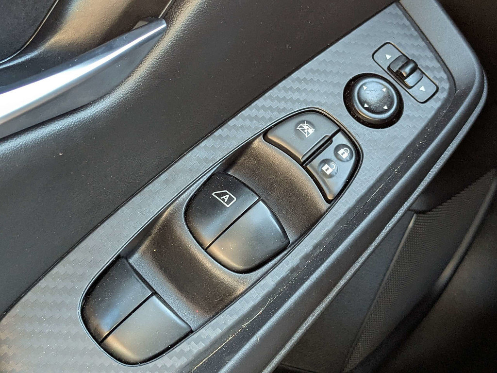Used 2023 Nissan Sentra SV FWD image 23