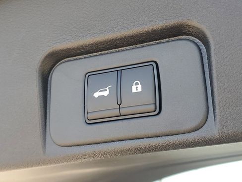 New 2026 Nissan Rogue SV image 8