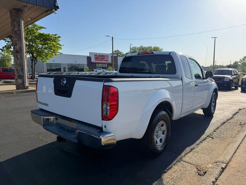 Used 2012 Nissan Frontier S w/ S Preferred Pkg RWD image 7