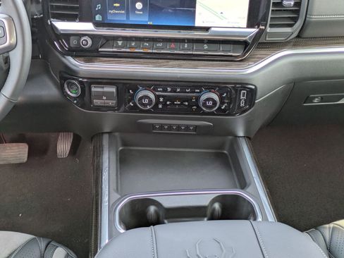 New 2026 Chevrolet Silverado 2500 LT w/ Trail Boss Package AWD/4WD image 17