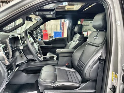 Used 2026 Ford F250 Platinum AWD/4WD image 8