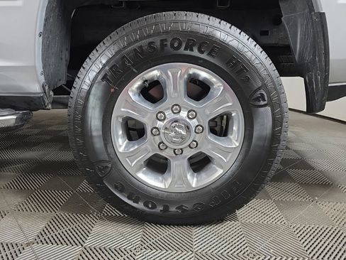 Certified 2026 RAM 2500 Big Horn AWD/4WD image 13