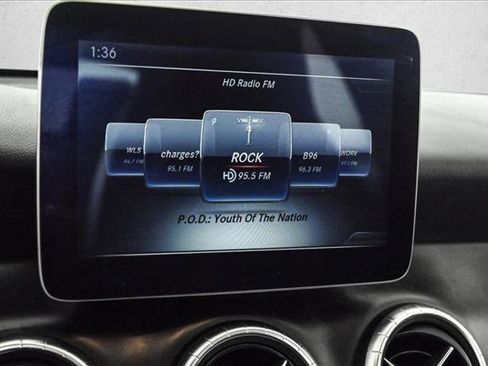 Used 2017 Mercedes-Benz CLA 250 4MATIC image 16