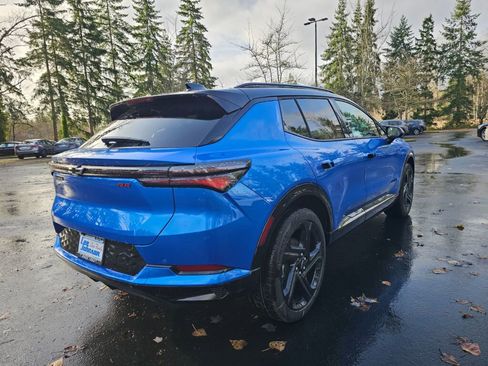 New 2026 Chevrolet Equinox EV RS image 5