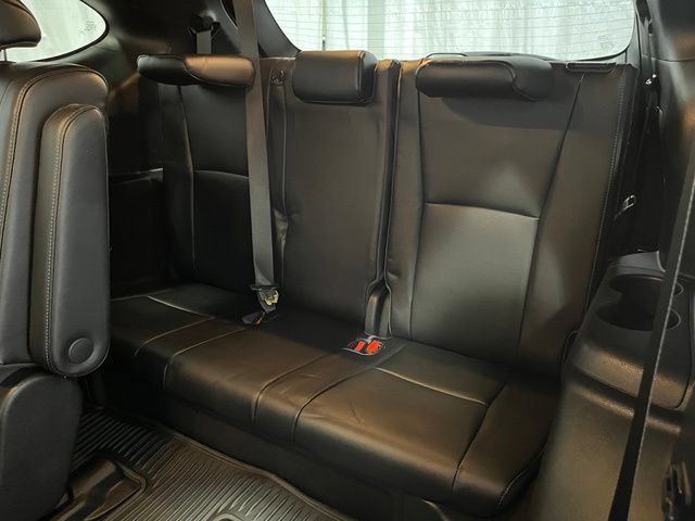 Used 2023 Toyota Highlander XSE AWD/4WD image 12