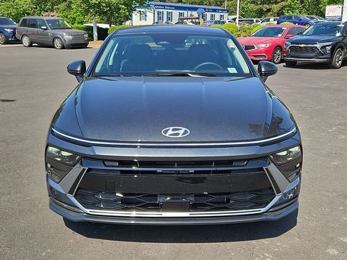 Used 2026 Hyundai Sonata Blue FWD image 2