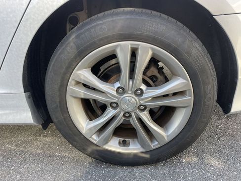 Used 2018 Hyundai Sonata SEL w/ Tech Package 04 image 5