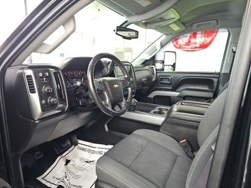 Used 2015 Chevrolet Silverado 2500 LT w/ LT Convenience Package image 13