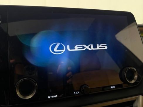 Certified 2025 Lexus RX 350 Premium Plus w/ Accessory Package (Z1) FWD image 17