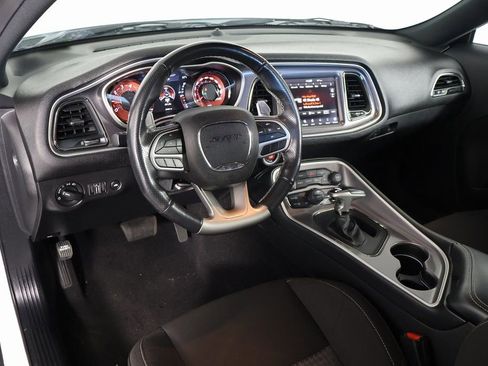 Used 2022 Dodge Challenger SRT Hellcat image 7