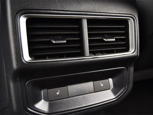 New 2026 Volkswagen Atlas Cross Sport SEL Premium R-Line image 23