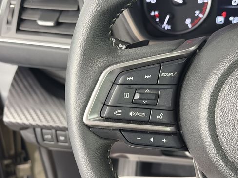 Used 2025 Subaru Ascent Premium AWD/4WD image 27