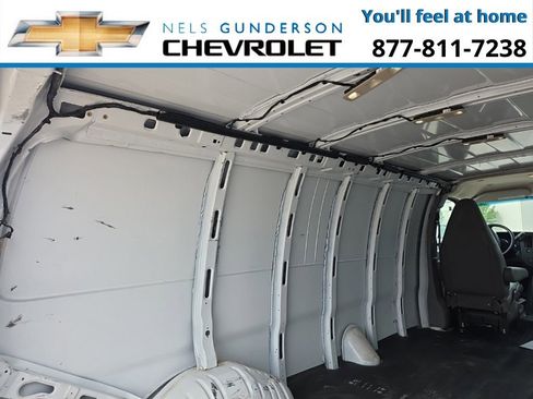 Used 2019 Chevrolet Express 3500 Extended w/ Driver Convenience Package image 13