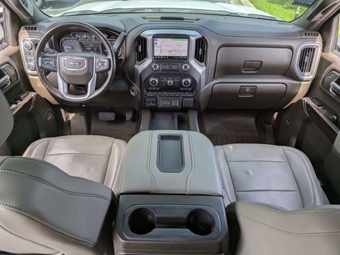 Used 2020 GMC Sierra 1500 SLT w/ SLT Premium Plus Package AWD/4WD image 17
